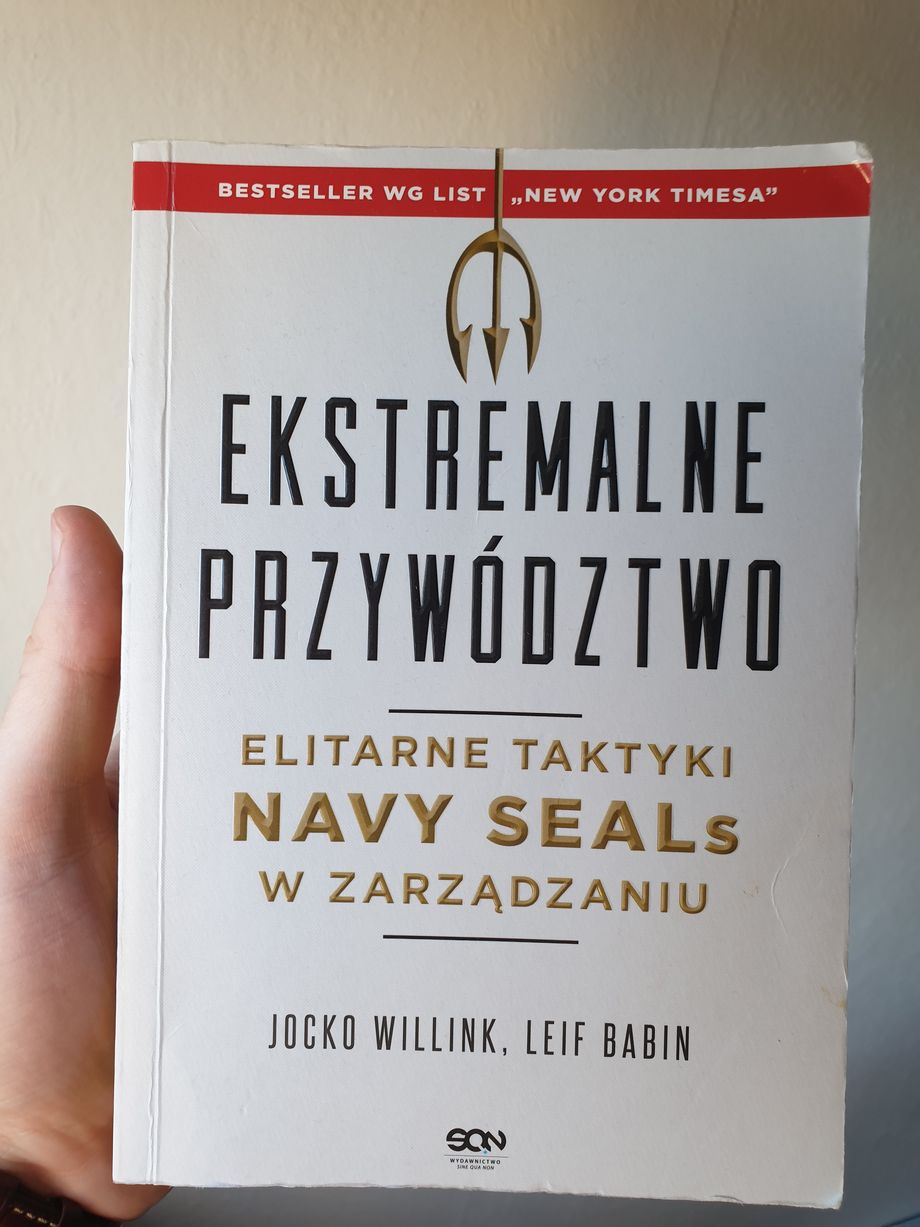 Extreme Ownership book cover